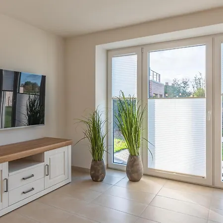 Apartment 1 Bedroom In *